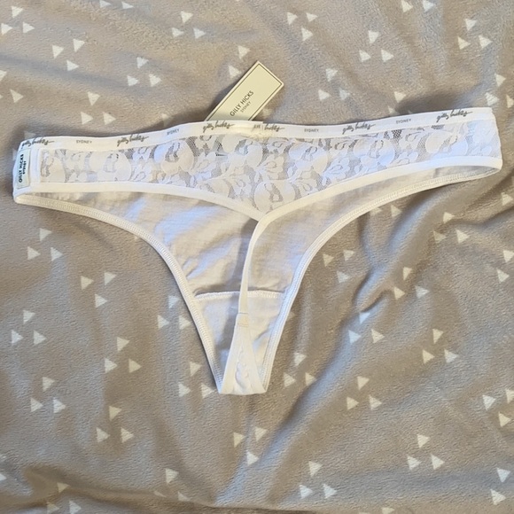 NWT Gilly Hicks Bundle of White "Boy Thong" Size Small - Picture 4 of 5